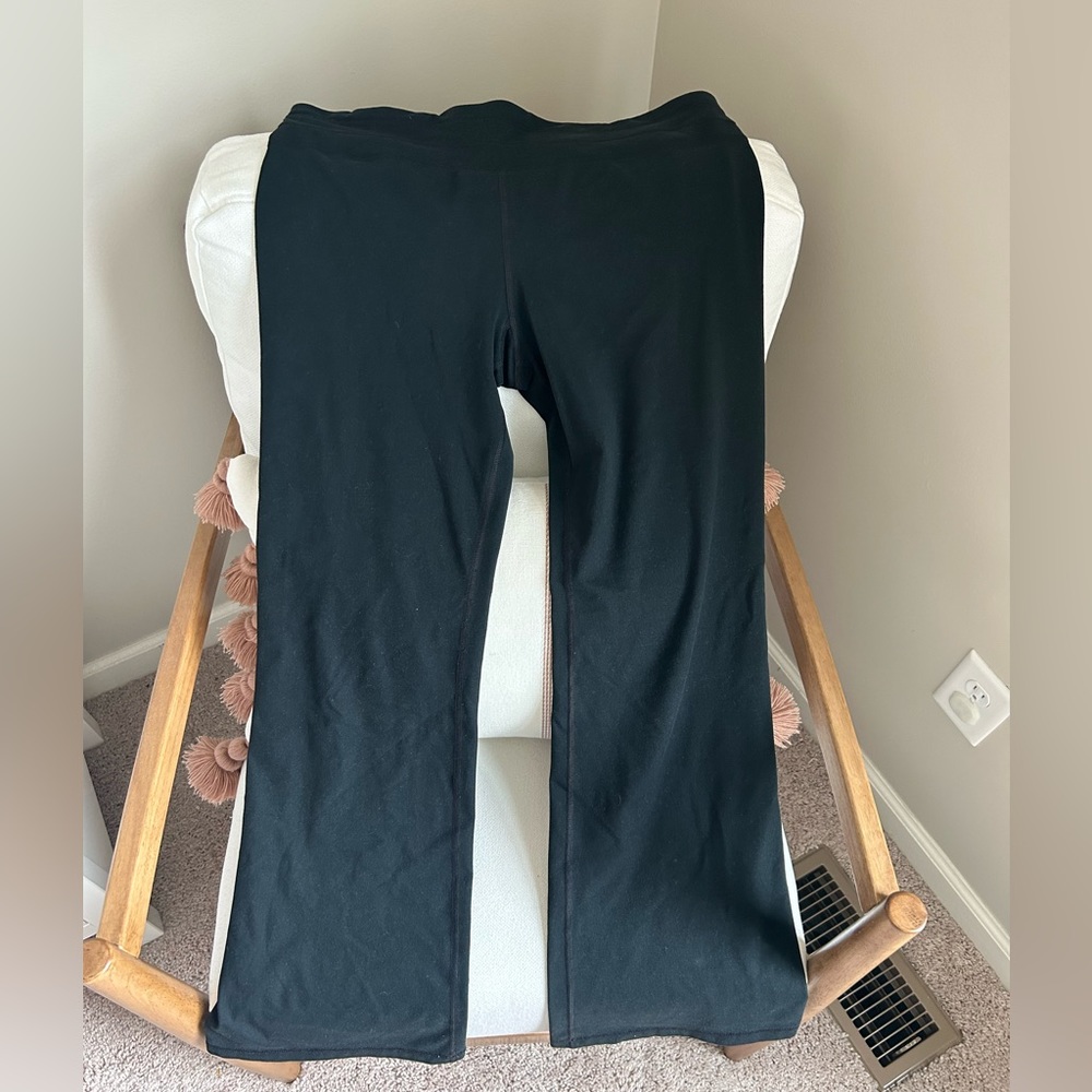 Under Armour Straight Leg Leggings